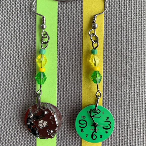 Recycled Watch Face - Picture 4 of 8